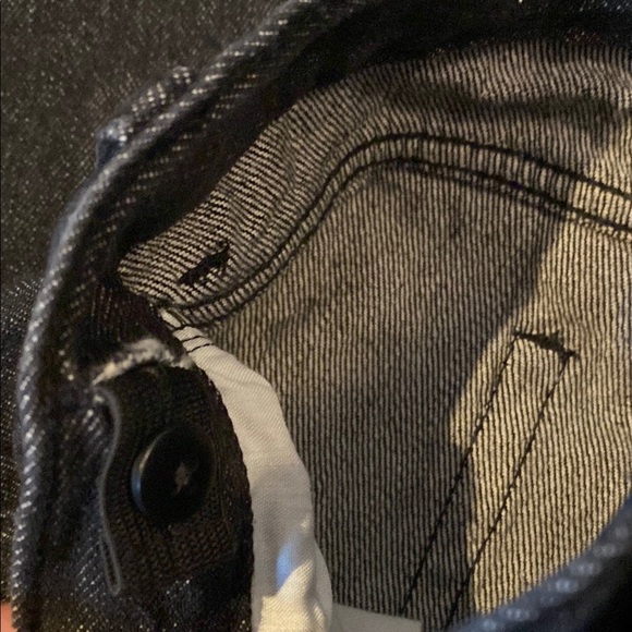 Striped Old Navy T-Shirt and Black Cat & Jack Jeans Set - Picture 5 of 8